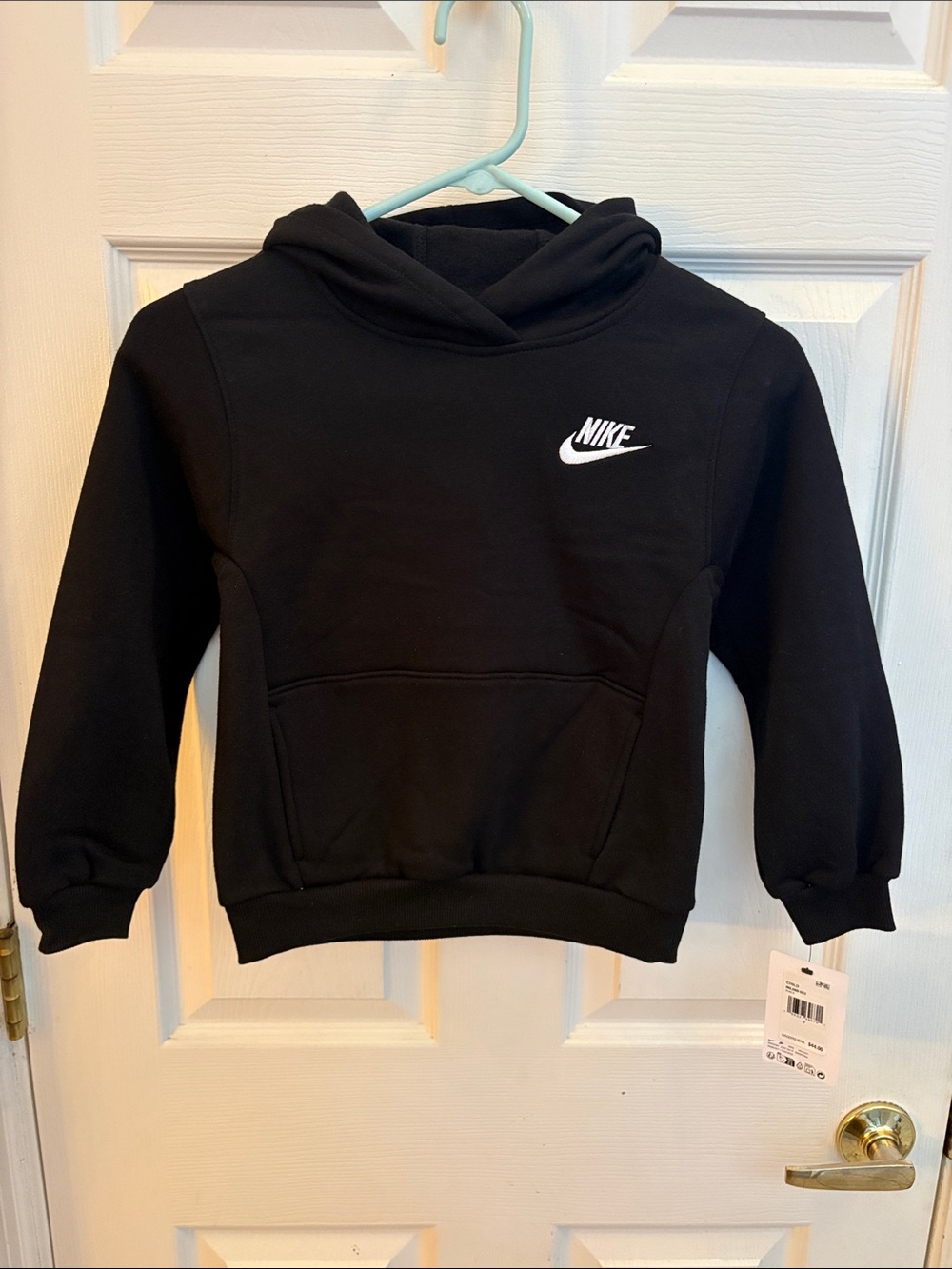 Nike Black Kids Pullover Hoodie with White Swoosh size 7 NWT
